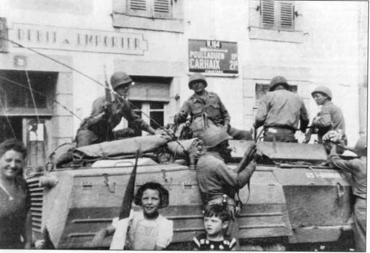 La libration d' Huelgoat par les amricain du gnral Grow. le 5 aot 1944.