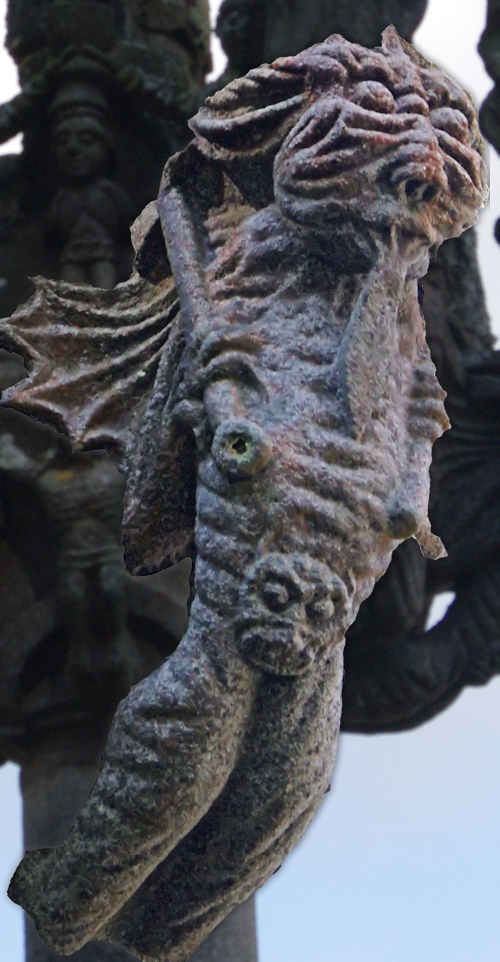 Le diable du calvaire de Saint Herbot