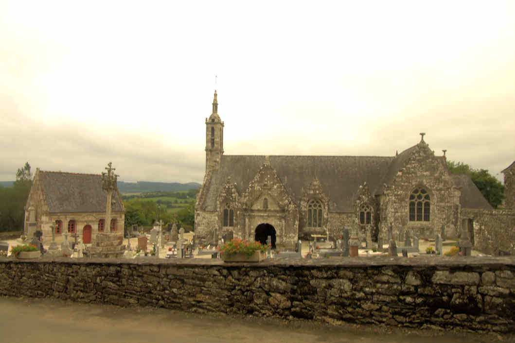 L'eglise de Lannedern.